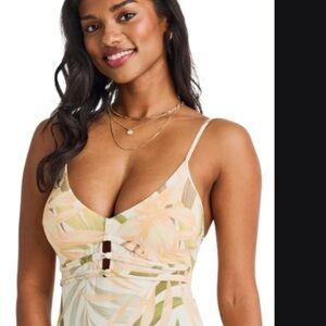 Everyday Sunday one-piece swimsuit NWT